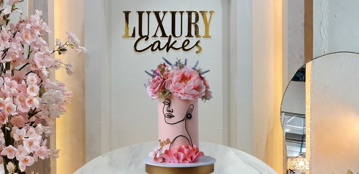 a_visual_of_women's_day_special_cake_created_by_luxury_cakes